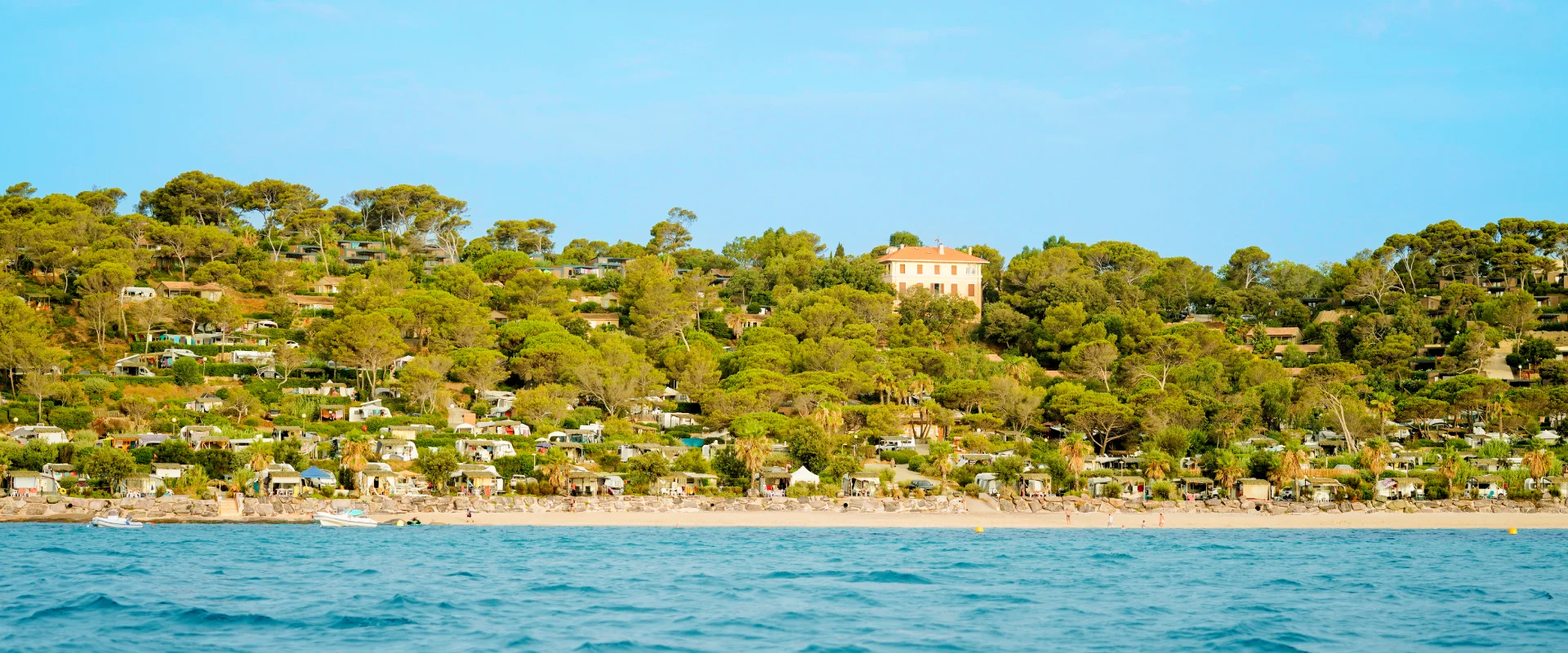 Photo de Camp du Domaine (site officiel)